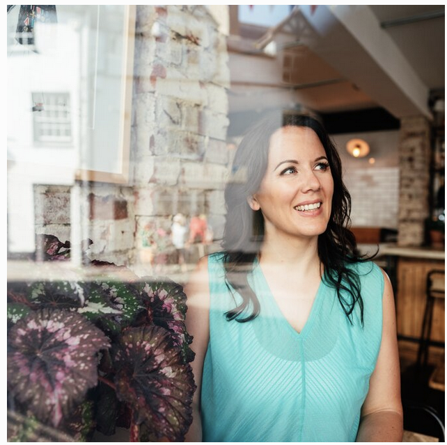 Shelf help Beth Kempton